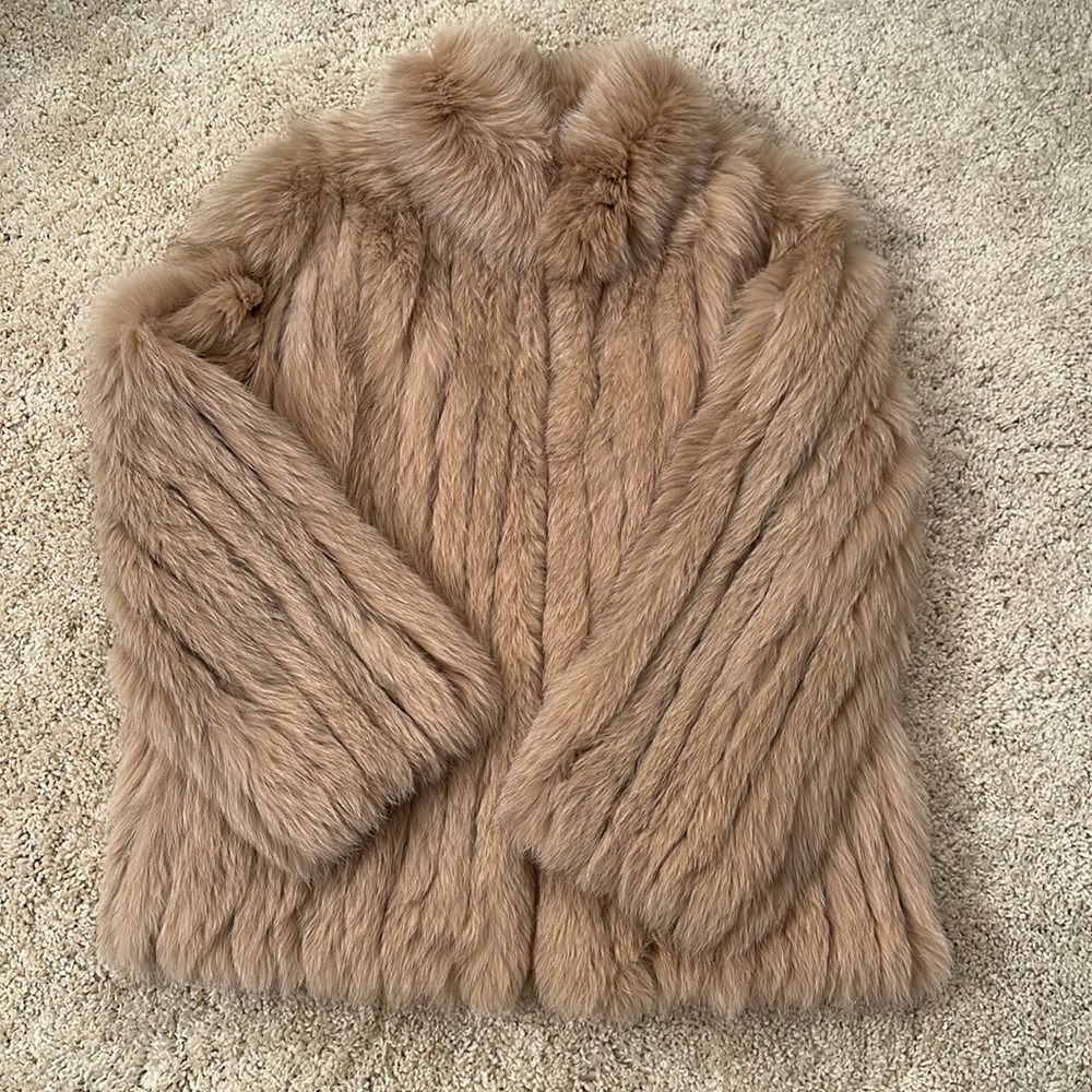 Genuine Blue Fox Fur By: SAGA - Picture 1 of 7